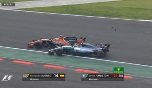 Grand Prix du Mexique - Alonso provoque Hamilton