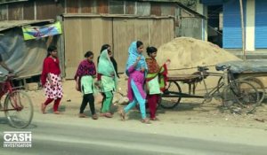 "Cash Investigation". Au Bangladesh, des ados risquent de se faire trancher les doigts en travaillant le coton