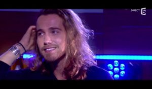 Le live : Julien Doré avec "Porto-Vecchio" - C à Vous - 04/12/2017