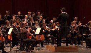Mozart : Ouverture de la "Flûte enchantée" sous la direction de David Afkham