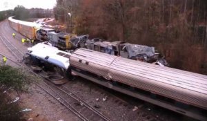 Les images après la collision de deux trains en Caroline du Sud