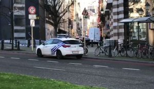 Voiture suspecte devant le siège du MR à Bruxelles