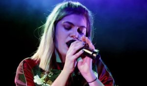 Victoires de la musique 2018 – Louane : Ses touchantes confidences sur ses chagrins d’amour
