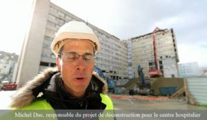 Chambéry : les travaux de démolition de hôpital ont débuté