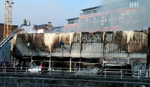 Incendie place Sainctelette à Bruxelles/Molenbeek