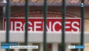 Urgences menacées dans la Nièvre : trente maires rendent leur écharpe