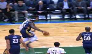 Dunk of the Night- Giannis Antetokounmpo