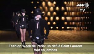 Fashion Week de Paris: Saint Laurent tout en jambes