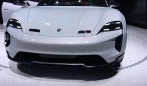 La Porsche Mission E Cross Turismo en vidéo depuis le salon de Genève 2018