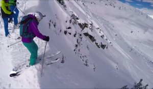 Savoie : un professionnel du ski hors piste se filme au cœur d'une avalanche