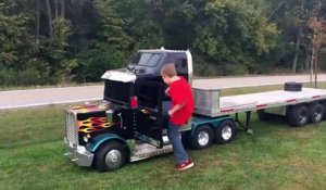Ce camion pour enfants est impressionnant !