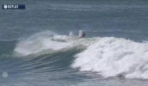 Adrénaline - Surf : Malia Manuel with an 8.5 Wave vs. C.Moore