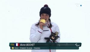 Jeux Paralympiques - Marie Bochet sur la plus haute marche du podium