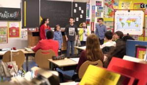 Les enfants d'Au Tableau présentent un rap à Christiane Taubira ! - C8