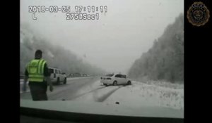Policier en intervention heurté par une voiture dans l'Utah