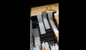 Des rongeurs filmés au rayon boulangerie d'un Carrefour