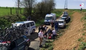 Paris-Roubaix : le coureur Michael Goolaerts victime d'un arrêt cardiaque