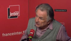 Régis Debray : "Je me demande si Emmanuel Macron ne veut pas racheter ce qu'il fait, ou plutôt ce qu'il ne fait pas, par ce qu'il dit"