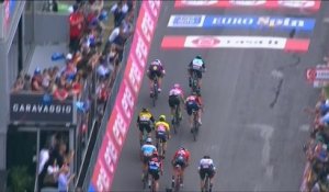 Giro 2018 - Bennett a dompté Viviani