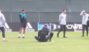 Angleterre - Entraînement pluvieux, entraînement heureux