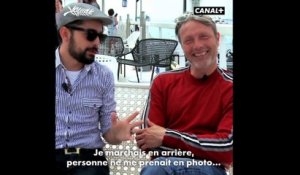 Mads Mikkelsen "J'étais habillé avec des vêtements d'hiver, je pensais que Cannes était à la montagne" - Cannes 2018