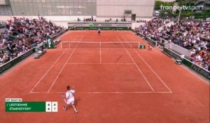 Roland-Garros : Le poing rageur de Constant Lestienne après avoir remporté le premier set 7/6 !