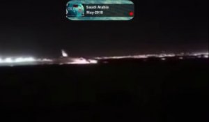 Atterrissage sans la roue avant d'un avion en Arabie Saoudite de nuit !