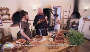 Mac Lesgy découvre un plat typique de l'époque romaine et... il n'est pas convaincu ! Regardez