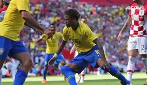Neymar marque pour son retour après trois mois d'absence