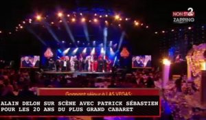 Alain Delon sur scène avec Patrick Sébastien pour les 20 ans du Plus Grand Cabaret (vidéo)