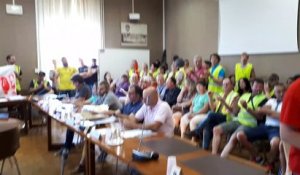 Annonay: les agents perturbent le conseil municipal pour défendre leurs acquis