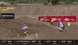 Clement Desalle passes Tim Gajser - MXGP of Indonesia
