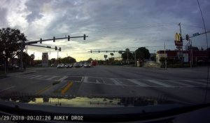 Un pick-up renverse volontairement un cycliste en Floride