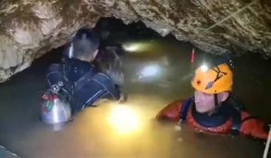 Thaïlande : le pessimisme grandit et l'oxygène diminue dans la grotte