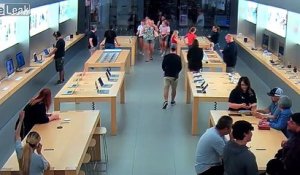 4 voleurs dévalisent un Apple store