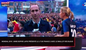 Mondial 2018 : Anne-Sophie Lapix présente le JT de France 2 avec le maillot des Bleus (Vidéo)