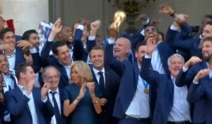 En coulisses - Les joueurs français à l'Élysée !