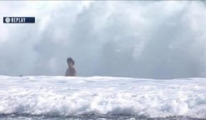 Adrénaline - Surf : Michael February with an 8.93 Wave vs. E.Lau, W.Carmichael