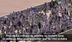 Hajj: les pèlerins procèdent au rite de la lapidation de Satan