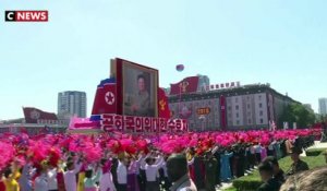 Depardieu assiste à la parade-anniversaire de la Corée du Nord - 09/09/2018