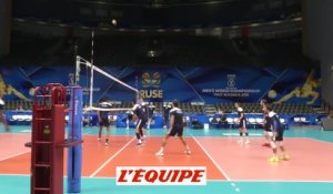 Premier entraînement des Bleus en Bulgarie - Volley - ChM (H)