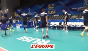 Les Bleus s'amusent à l'entraînement - Volley - ChM (H)