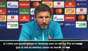 Groupe B - Van Bommel : "Tout le monde peut se battre pour le maillot de Messi"