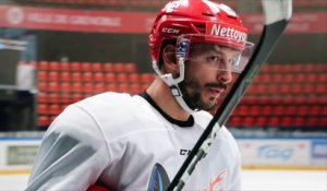 Hockey sur glace - Grenoble : Christophe Tartari égale le record de Jean-François Bonnard