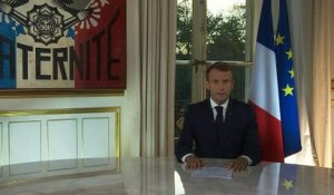 Emmanuel Macron s'adresse aux Français lors d'une allocution télévisée