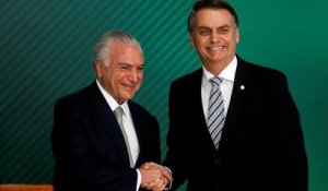 Bolsonaro rencontre Temer pour préparer la transition