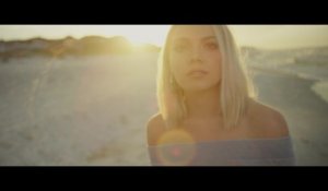 Danielle Bradbery - Goodbye Summer