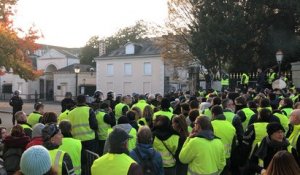 Les Gilets jaunes à Laval