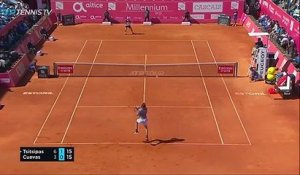 Le coup génial de Pablo Cuevas en finale du tournoi d'Estoril