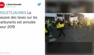 Gilets jaunes : la hausse des taxes sur les carburants est « annulée » pour 2019.